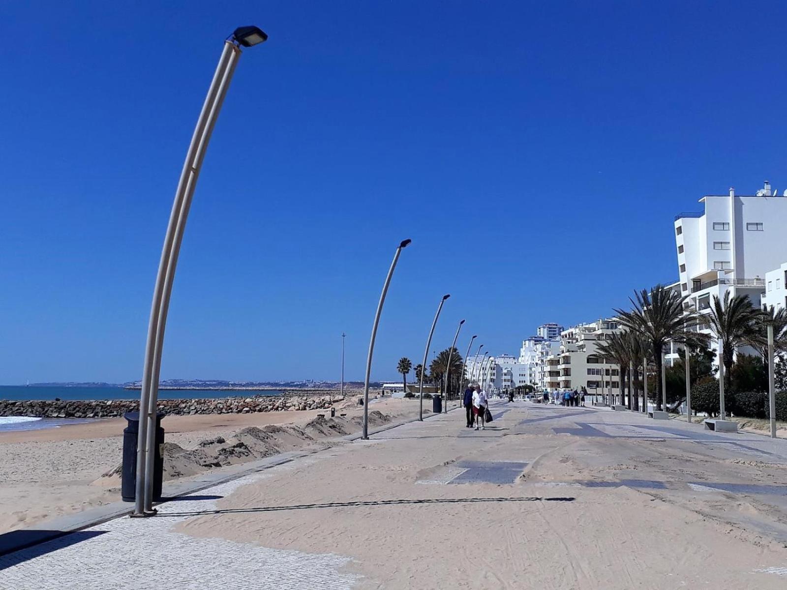 קווארטיירה Avenida Mar- Vista Mar, Wifi, 150Mt Praia מראה חיצוני תמונה